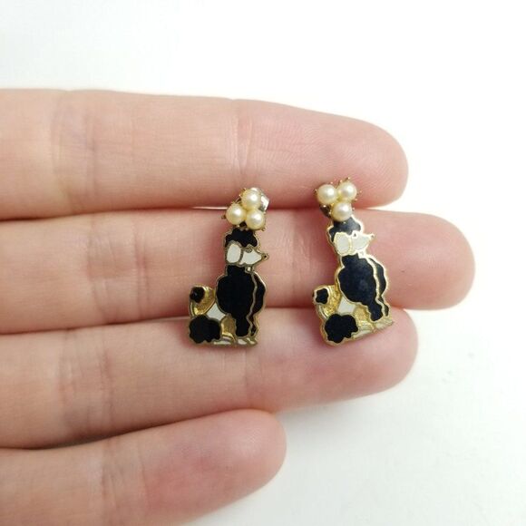 Vintage Poodle Shaped Stud Earrings, Enamel and Gold Tone Setting, Black White - Picture 5 of 5